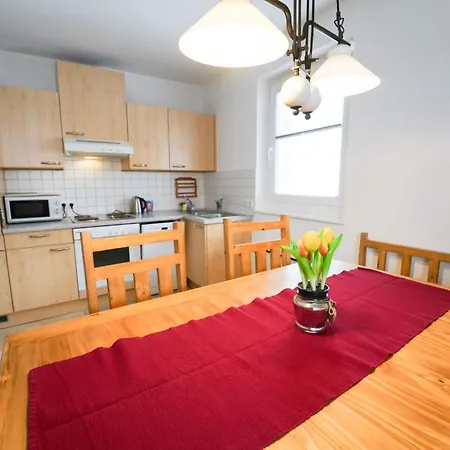 Daire Schlafgut Kuessler In Zell Am By Interhome Zell am See