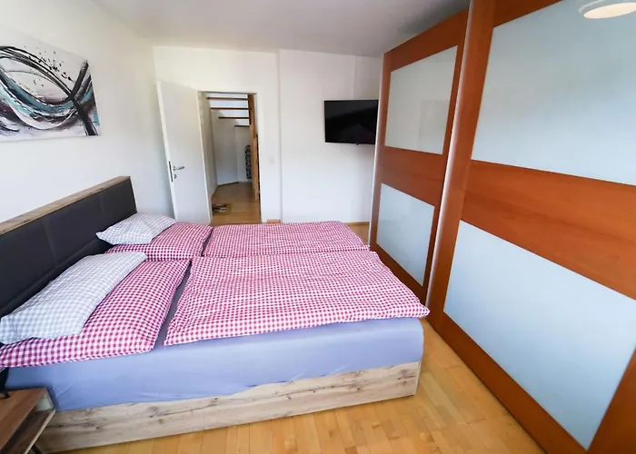 Schlafgut Kuessler In Zell Am By Interhome Daire